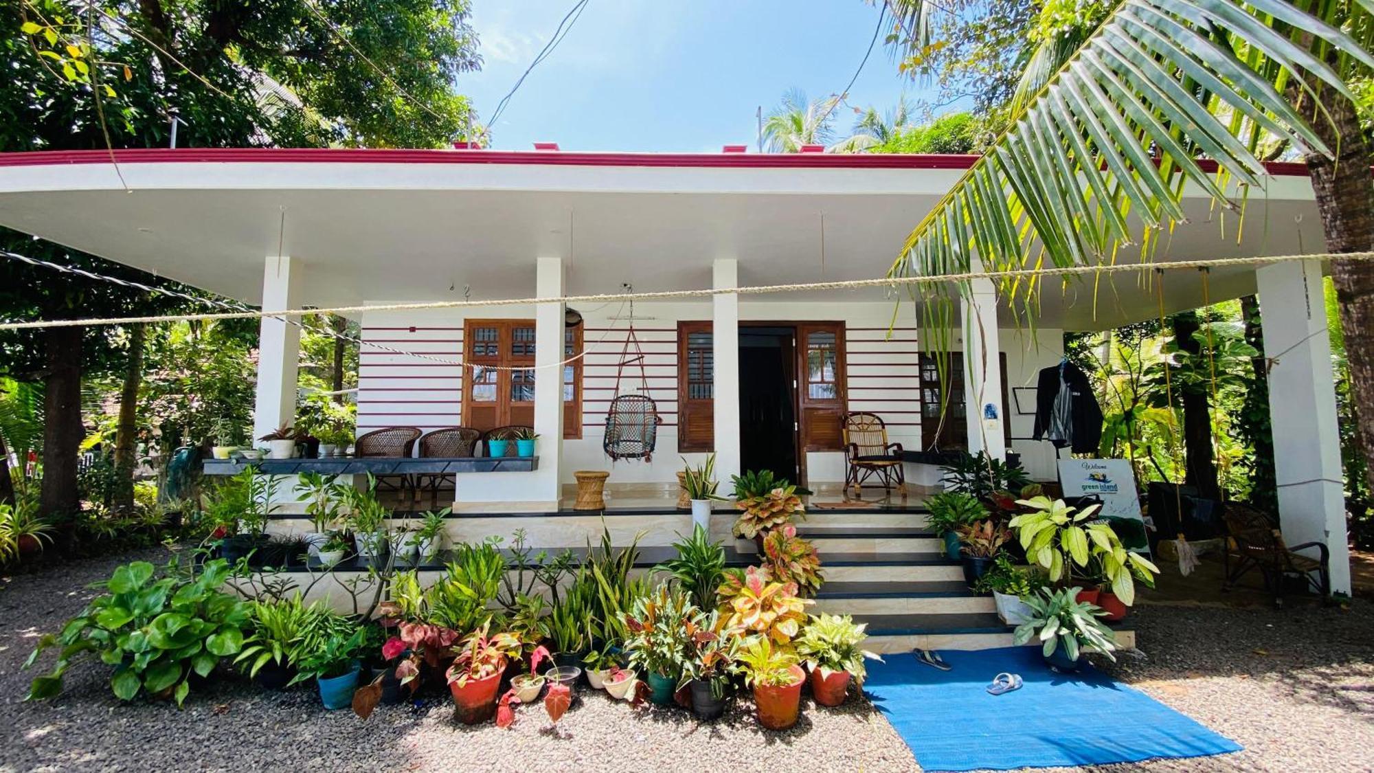 קוז'יקודה Green Island Homestay Riverside מראה חיצוני תמונה