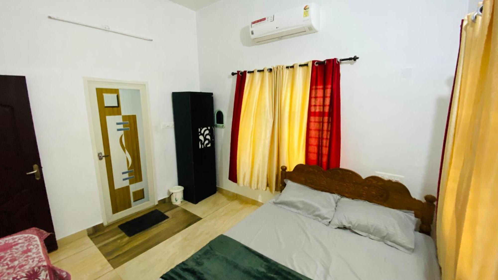 קוז'יקודה Green Island Homestay Riverside מראה חיצוני תמונה